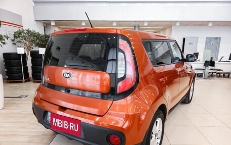 KIA Soul II рестайлинг, 2018 год, 1 638 000 рублей, 6 фотография