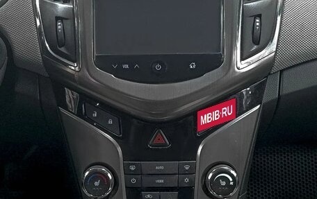 Chevrolet Cruze II, 2014 год, 949 900 рублей, 17 фотография