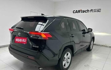 Toyota RAV4, 2023 год, 2 560 000 рублей, 14 фотография