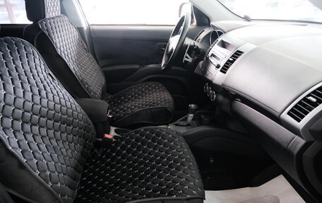 Mitsubishi Outlander III рестайлинг 3, 2009 год, 1 299 000 рублей, 21 фотография