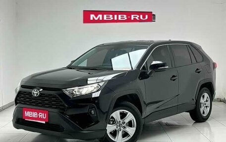 Toyota RAV4, 2023 год, 2 560 000 рублей, 7 фотография