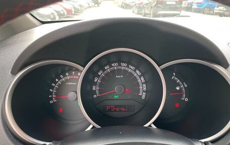 KIA Venga I, 2014 год, 1 050 000 рублей, 8 фотография
