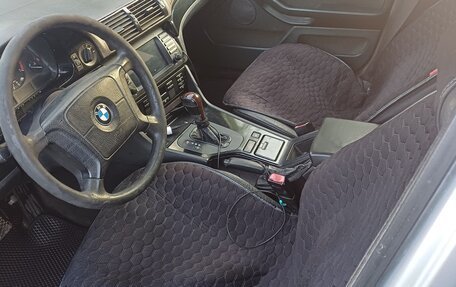 BMW 5 серия, 1997 год, 370 000 рублей, 6 фотография
