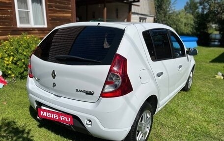 Renault Sandero I, 2014 год, 990 000 рублей, 11 фотография
