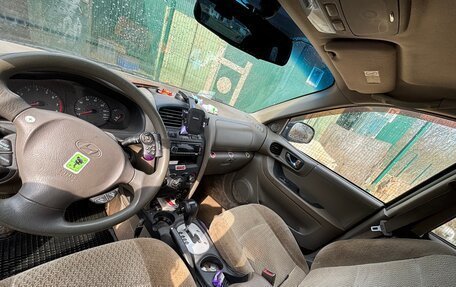 Hyundai Santa Fe III рестайлинг, 2004 год, 450 000 рублей, 14 фотография