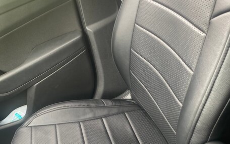 Hyundai Solaris II рестайлинг, 2017 год, 1 300 000 рублей, 6 фотография