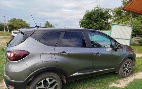 Renault Kaptur I рестайлинг, 2019 год, 1 600 000 рублей, 7 фотография