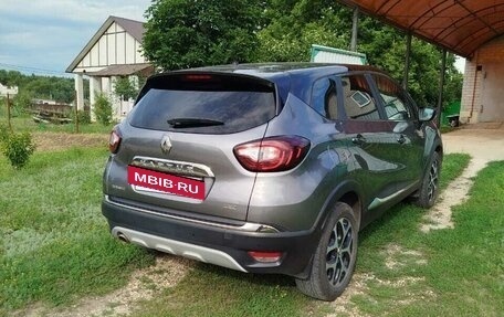 Renault Kaptur I рестайлинг, 2019 год, 1 600 000 рублей, 2 фотография