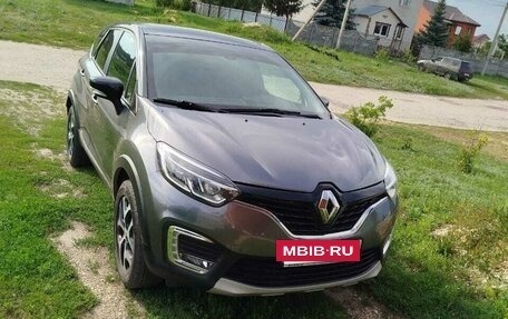 Renault Kaptur I рестайлинг, 2019 год, 1 600 000 рублей, 6 фотография