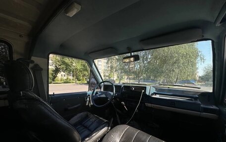 Nissan Patrol, 1993 год, 400 000 рублей, 13 фотография