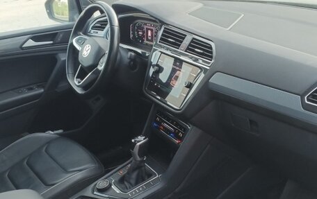 Volkswagen Tiguan II, 2021 год, 3 450 000 рублей, 10 фотография