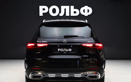 Mercedes-Benz GLC, 2023 год, 6 400 000 рублей, 4 фотография