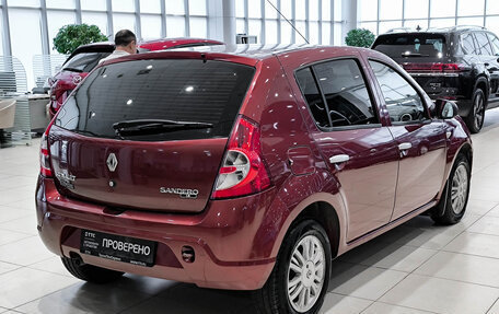 Renault Sandero I, 2014 год, 650 000 рублей, 6 фотография