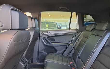 Volkswagen Tiguan II, 2021 год, 3 790 000 рублей, 12 фотография