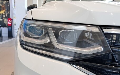 Volkswagen Tiguan II, 2021 год, 3 790 000 рублей, 17 фотография