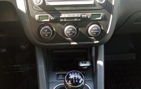 Volkswagen Jetta VI, 2008 год, 380 000 рублей, 11 фотография
