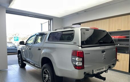 Mitsubishi L200 IV рестайлинг, 2019 год, 2 150 000 рублей, 6 фотография