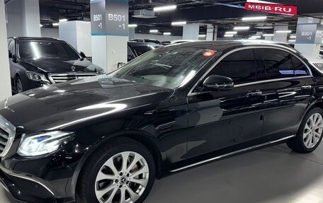 Mercedes-Benz E-Класс, 2020 год, 4 450 000 рублей, 12 фотография