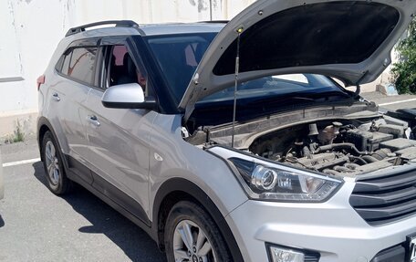 Hyundai Creta I рестайлинг, 2018 год, 2 000 000 рублей, 3 фотография