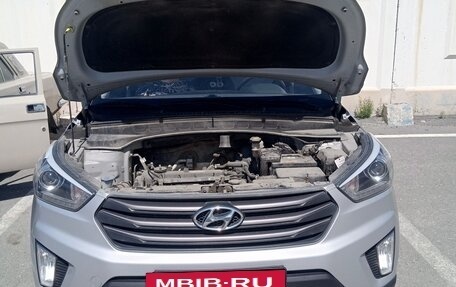 Hyundai Creta I рестайлинг, 2018 год, 2 000 000 рублей, 2 фотография
