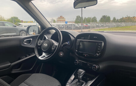 KIA Soul III, 2021 год, 1 900 000 рублей, 7 фотография