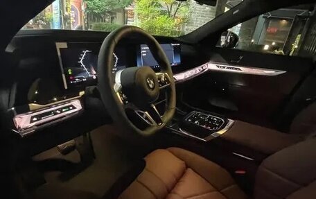 BMW 7 серия, 2025 год, 15 300 000 рублей, 5 фотография