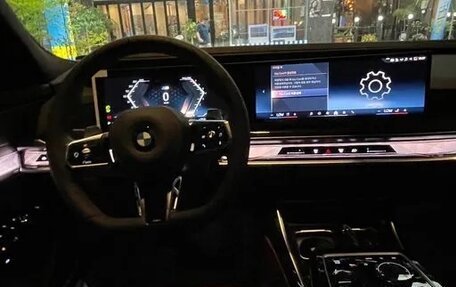 BMW 7 серия, 2025 год, 15 300 000 рублей, 6 фотография