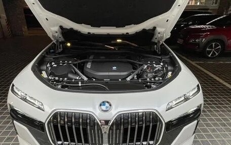BMW 7 серия, 2025 год, 15 300 000 рублей, 14 фотография