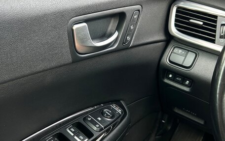 KIA Optima IV, 2018 год, 1 897 800 рублей, 19 фотография