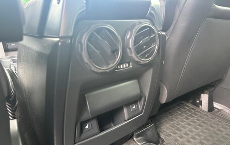 Land Rover Discovery III, 2007 год, 1 150 000 рублей, 33 фотография
