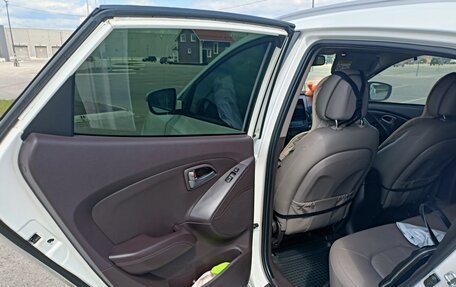 Hyundai ix35 I рестайлинг, 2014 год, 1 700 000 рублей, 20 фотография