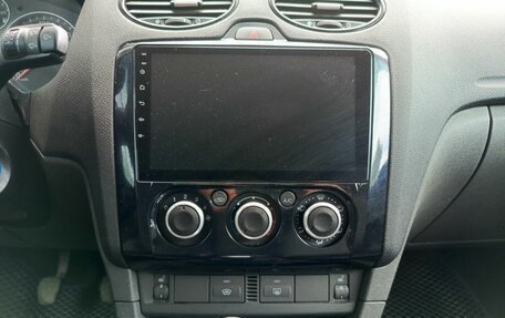 Ford Focus II рестайлинг, 2006 год, 399 800 рублей, 18 фотография