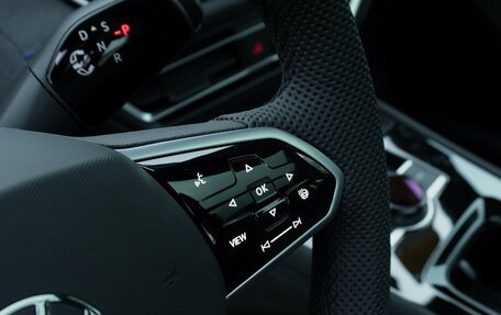 Volkswagen Tiguan, 2024 год, 4 120 000 рублей, 16 фотография