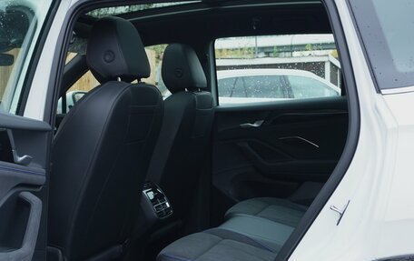 Volkswagen Tiguan, 2024 год, 4 120 000 рублей, 21 фотография