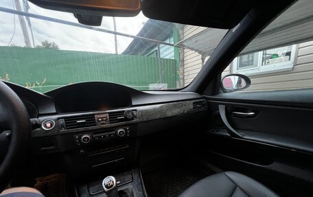 BMW 3 серия, 2008 год, 800 000 рублей, 2 фотография