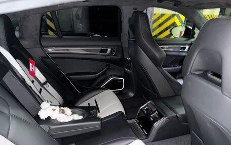 Porsche Panamera II рестайлинг, 2020 год, 14 000 000 рублей, 17 фотография