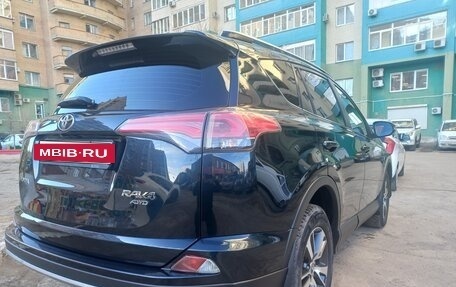 Toyota RAV4, 2017 год, 2 950 000 рублей, 8 фотография