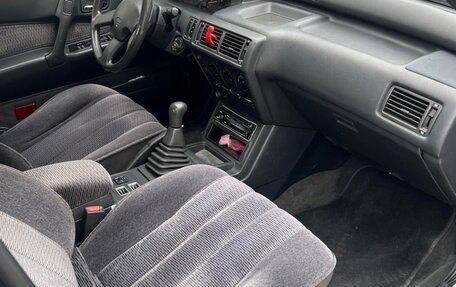 Mitsubishi Galant VIII, 1991 год, 350 000 рублей, 8 фотография