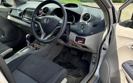 Honda Insight II рестайлинг, 2009 год, 1 300 000 рублей, 18 фотография