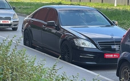 Mercedes-Benz S-Класс, 2007 год, 1 000 000 рублей, 2 фотография