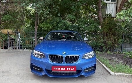 BMW 2 серия F22, 2017 год, 3 800 000 рублей, 1 фотография