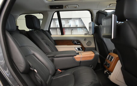 Land Rover Range Rover IV рестайлинг, 2020 год, 10 950 000 рублей, 26 фотография