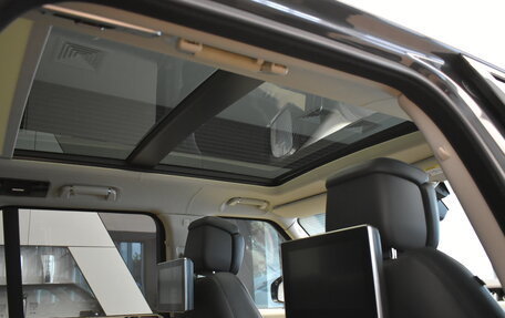 Land Rover Range Rover IV рестайлинг, 2020 год, 10 950 000 рублей, 30 фотография