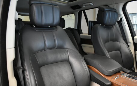 Land Rover Range Rover IV рестайлинг, 2020 год, 10 950 000 рублей, 33 фотография