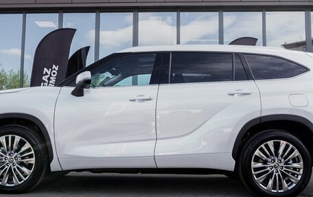 Toyota Highlander, 2024 год, 4 690 000 рублей, 9 фотография