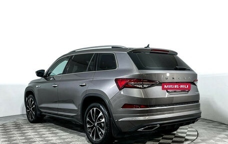 Skoda Kodiaq I, 2023 год, 3 797 000 рублей, 7 фотография