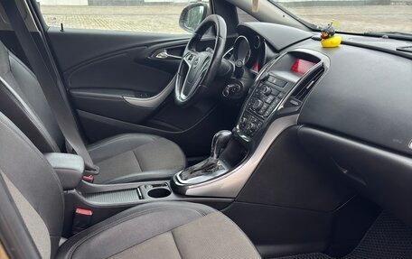Opel Astra J, 2013 год, 760 000 рублей, 10 фотография