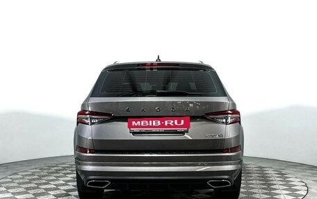 Skoda Kodiaq I, 2023 год, 3 797 000 рублей, 6 фотография