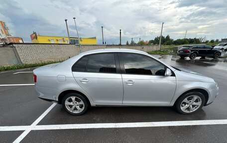 Volkswagen Jetta VI, 2010 год, 720 000 рублей, 4 фотография