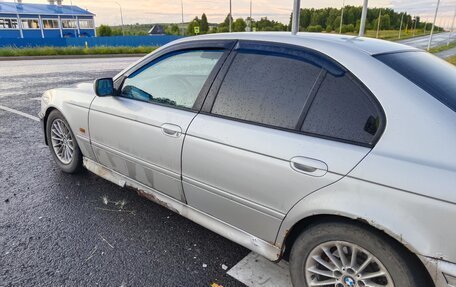 BMW 5 серия, 2002 год, 550 000 рублей, 3 фотография